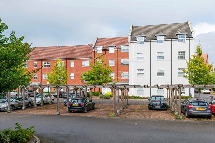 2 Bedroom Apartment To Rent In Ashville Way, Wokingham, Berkshire, RG41