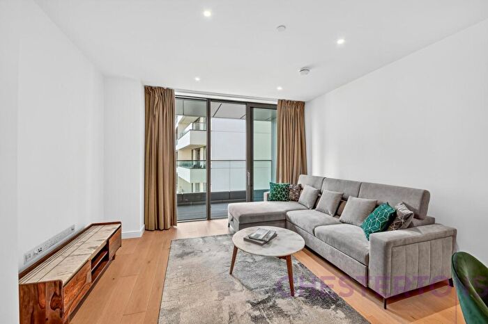 1 Bedroom Flat To Rent In Park Drive, South Quay, E14