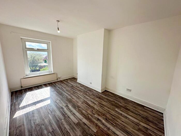 2 Bedroom Maisonette To Rent In Catherine Terrace, Annfield Plain, Stanley, DH9