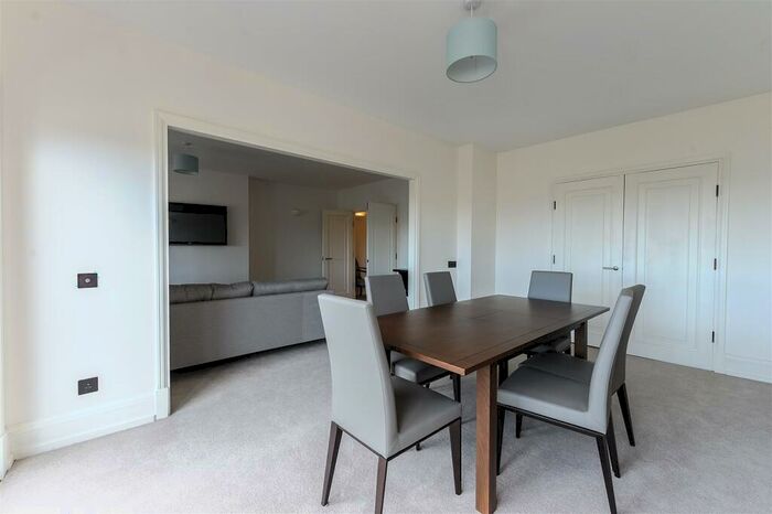 4 Bedroom Penthouse To Rent In Strathmore Court, Park Road, London, NW1