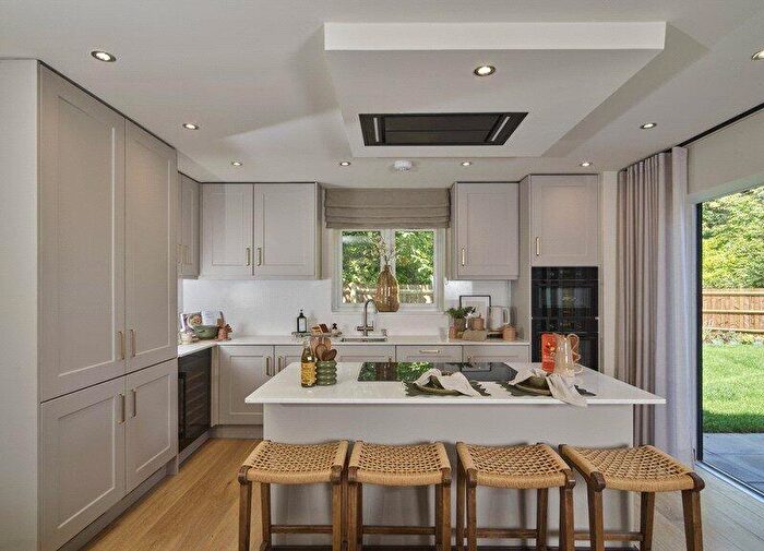 5 Bedroom Detached House For Sale In Bellew Road, Deepcut, Camberley, Surrey, GU16