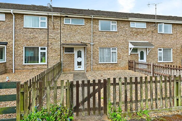 2 Bedroom Terraced House For Sale In Camfrey, King's Lynn, PE30