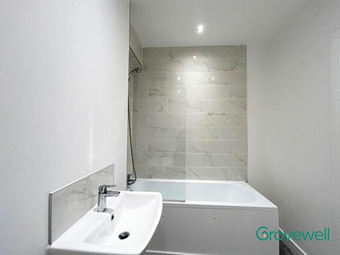 1 Bedroom Flat To Rent In Melbourne House, Grosvenor Street, Stalybridge, SK15