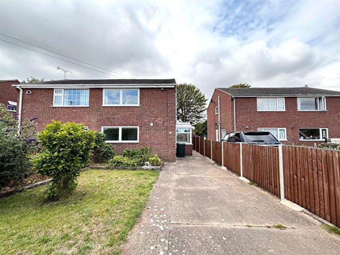 3 Bedroom Semi-Detached House For Sale In Evison Way, North Somercotes, LN11