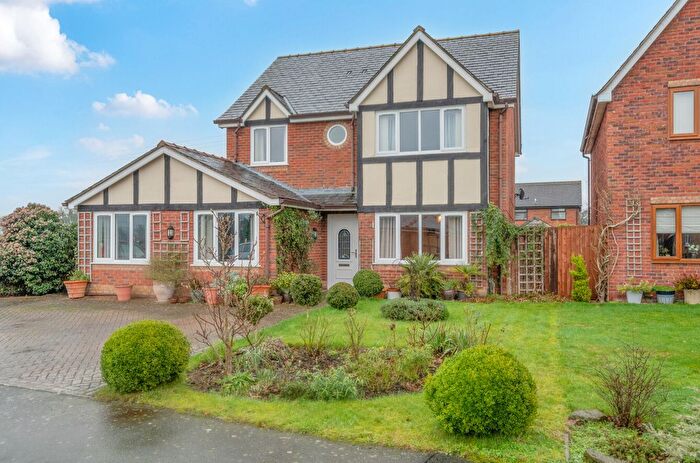 4 Bedroom Detached House For Sale In Orchard Croft, Llandrinio, Llanymynech, Powys, SY22