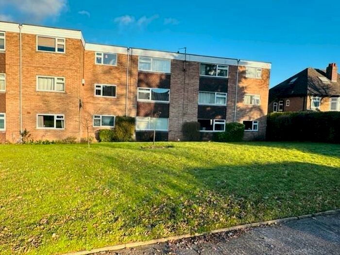 2 Bedroom Apartment To Rent In Hermes Court, Clarence Road, Sutton Coldfield, B74