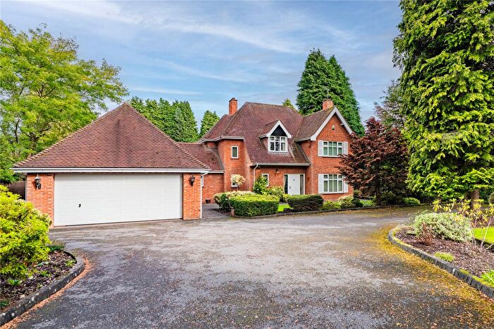 4 Bedroom Detached House For Sale In Nottingham Road, Ravenshead, Nottingham, Nottinghamshire, NG15