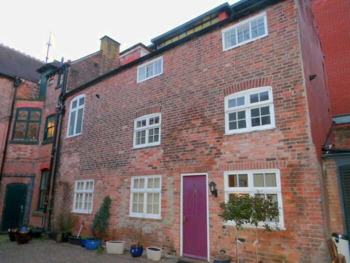 2 Bedroom House To Rent In George Street, City Centre, NG1