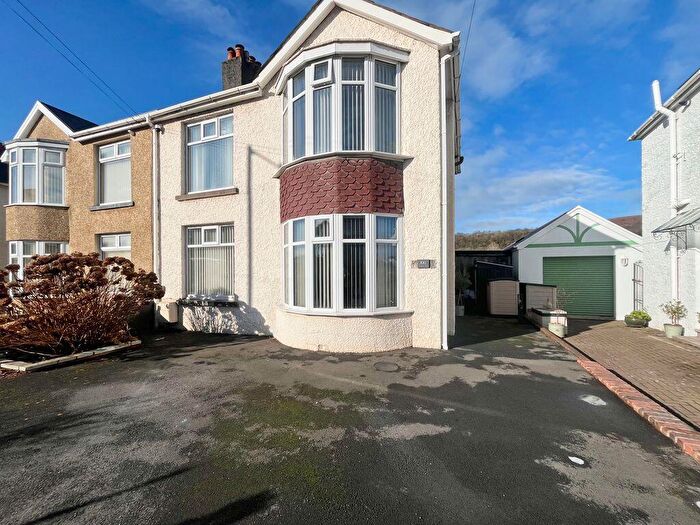 3 Bedroom Semi Detached House For Sale In Crymlyn Road, Neath, SA10