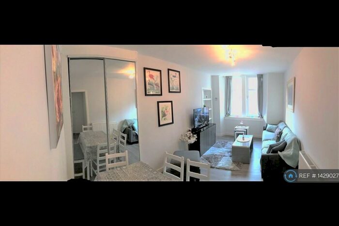 1 Bedroom Flat To Rent In Buccleuch Street, Edinbuirgh, EH8