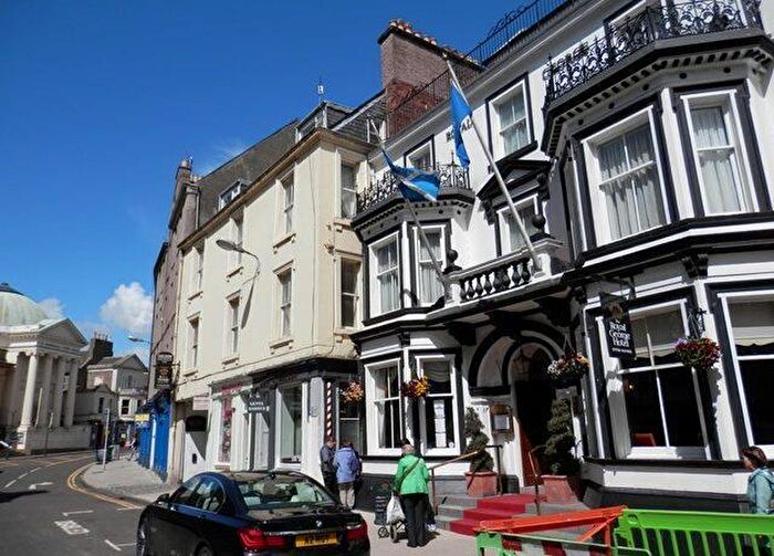 1 Bedroom Flat To Rent In George Street, Perth, PH1