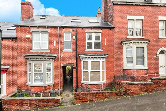 4 Bedroom Terraced House To Rent In Guest Road, Hunters Bar, S11