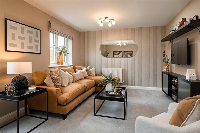 3 Bedroom Detached House For Sale In Cross Road, Wellington Gardens, Walmer, Kent, CT14