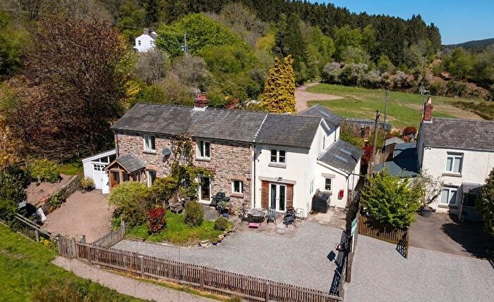 4 Bedroom Cottage For Sale In Moseley Green, Parkend, Lydney, GL15