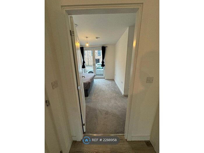 1 Bedroom Flat To Rent In Lanchester Close, Birmingham, B12