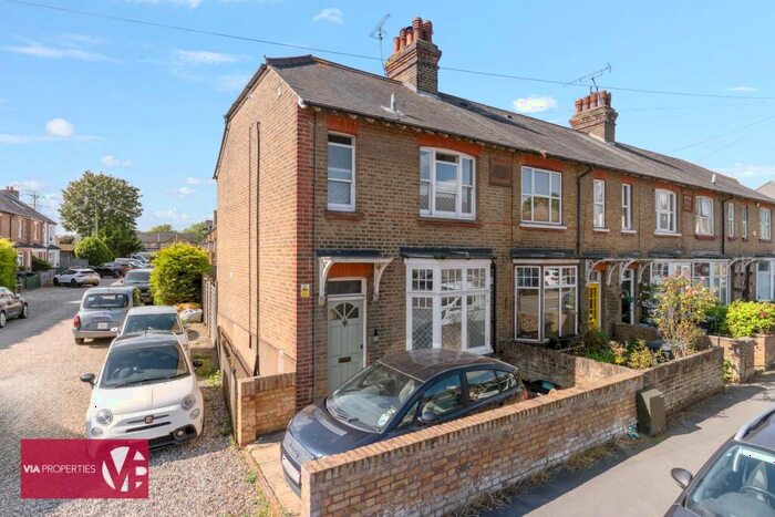 3 Bedroom House To Rent In Duke Street, Hoddesdon, EN11