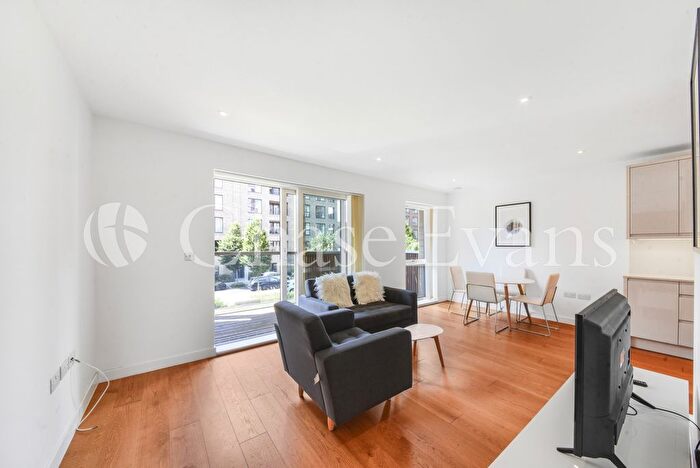 1 Bedroom Flat To Rent In Lismore Boulevard, Colindale, London, NW9