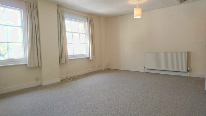 2 Bedroom Property To Rent In Market Hill, Saffron Walden, CB10