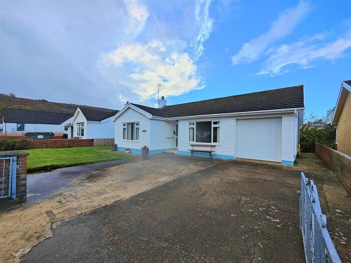 3 Bedroom Detached Bungalow For Sale In Spring Hill, Dinas Cross, Newport, SA42