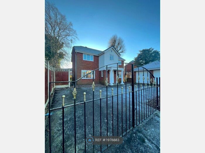 4 Bedroom Detached House To Rent In The Loont, Winsford, CW7