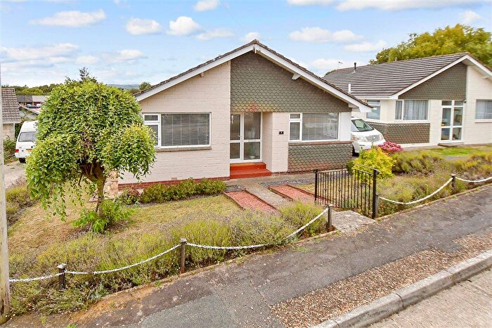 3 Bedroom Detached Bungalow For Sale In Clarendon Close, Brading, Isle Of Wight, PO36