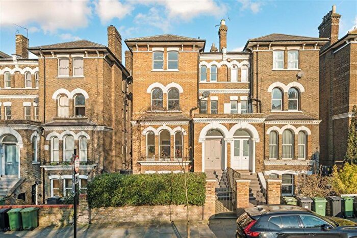 5 Bedroom Semi Detached House For Sale In North Villas, Camden, NW1