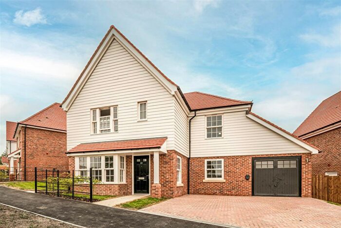 4 Bedroom Detached House For Sale In Hartley Road, Cranbrook, TN17