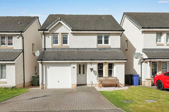 4 Bedroom Detached House For Sale In Easter Langside Crescent, Dakeith, EH22