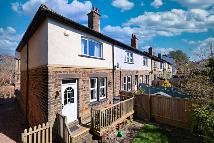 3 Bedroom End Of Terrace House For Sale In Gladstone Road, Rawdon, Leeds, West Yorkshire, LS19