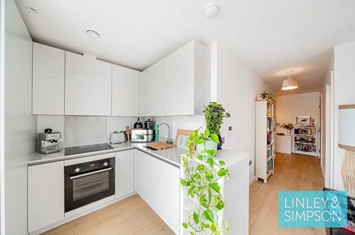 1 Bedroom Flat For Sale In Ironworks, David Street, Leeds, LS11