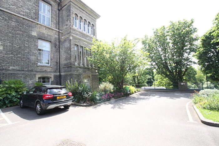 3 Bedroom Apartment To Rent In Royal Herbet Pavillions, SE18