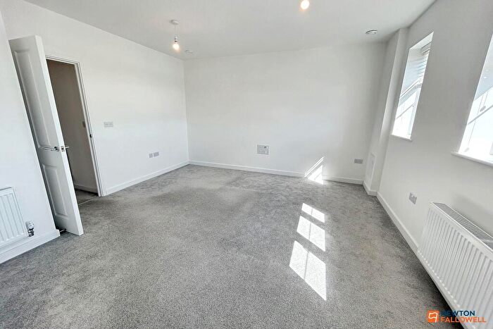 2 Bedroom Apartment For Sale In Underwood Close, Peterborough, PE3