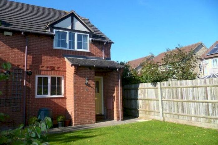 2 Bedroom Property To Rent In Dewfalls Drive, Bristol, BS32