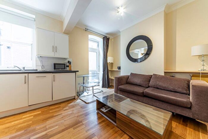 2 Bedroom Flat To Rent In St. Andrews Chambers, Nine Elms, London, W1T