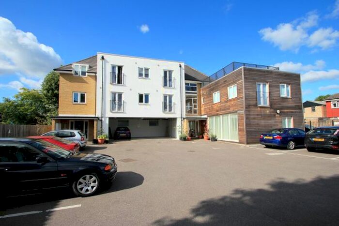 2 Bedroom Flat To Rent In Alpha Road, Surbiton, KT5