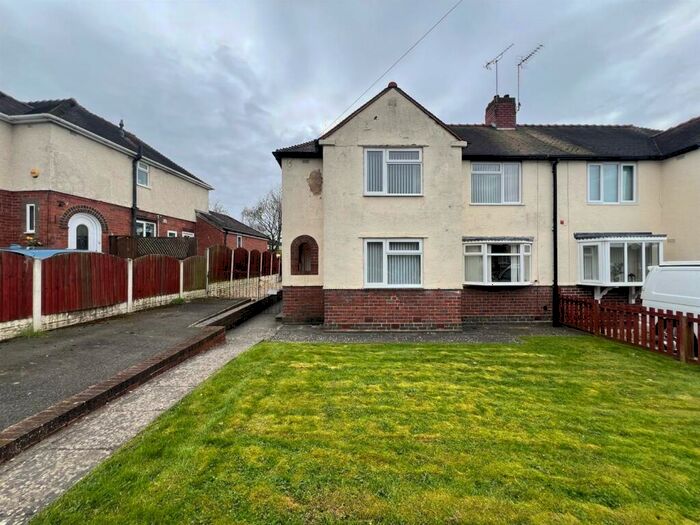 4 Bedroom Semi-Detached House For Sale In Wassell Road, Stourbridge, DY9