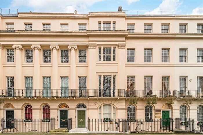 Studio To Rent In Fitzroy Square, London, W1T
