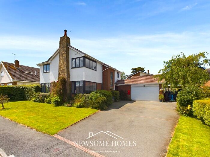 4 Bedroom Detached House For Sale In Parc Gorsedd, Gorsedd, Flintshire, CH8