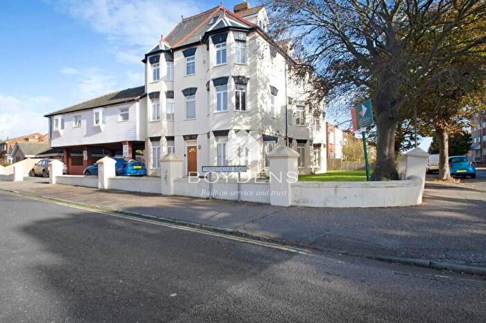 1 Bedroom Flat For Sale In Church Road, Clacton-On-Sea, CO15