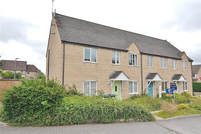 1 Bedroom Apartment For Sale In Tanglewood Way, Chalford, Stroud, Gloucestershire, GL6