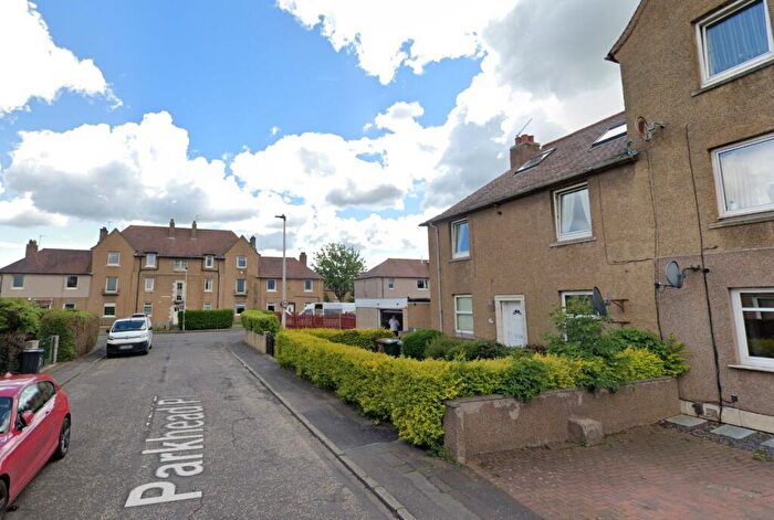 4 Bedroom Duplex To Rent In , Parkhead Place, Edinburgh, EH11