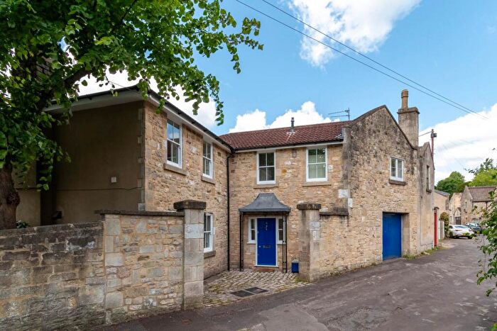3 Bedroom Semi Detached House To Rent In Upper Lansdown Mews, Bath, BA1
