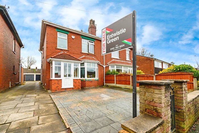3 Bedroom Semi Detached House For Sale In Countess Lane, Radcliffe, Manchester, Greater Manchester, M26