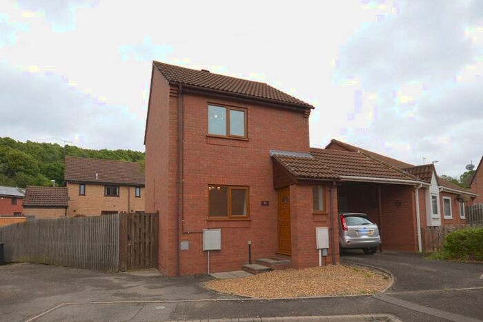 2 Bedroom Detached House To Rent In Hunsbury Green, Northampton, NN4