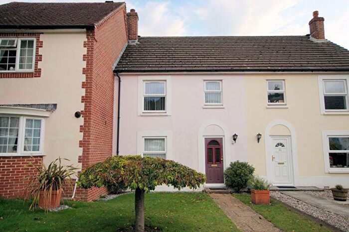 3 Bedroom Terraced House For Sale In Poplar Way, Midhurst, GU29