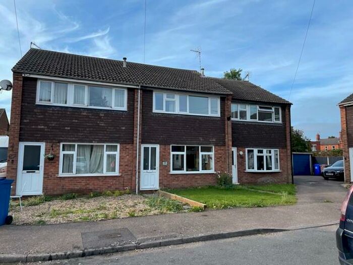 3 Bedroom Semi-Detached House To Rent In Sydney Road, Draycott, DE72