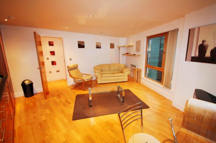 1 Bedroom Flat To Rent In McClintock House, The Boulevard, Leeds, West Yorkshire, LS10