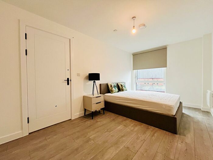1 Bedroom Flat To Rent In The Burj, Bradford Street, B12