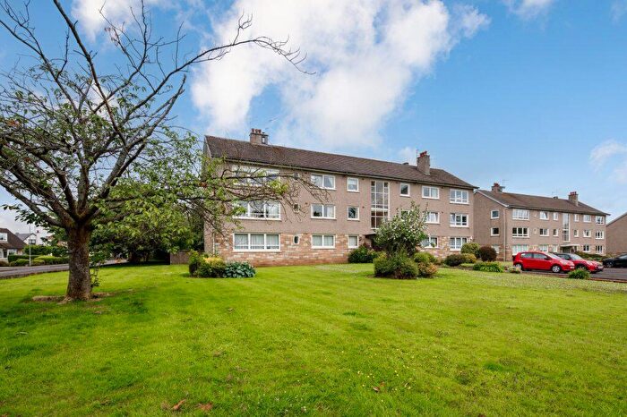 3 Bedroom Apartment For Sale In Douglas Court, Douglas Drive, Newton Mearns, G77