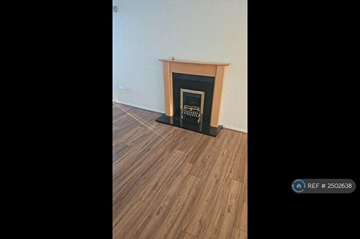3 Bedroom Terraced House To Rent In Valley Drive, Gravesend, DA12